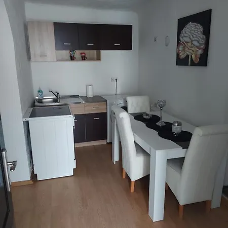 Apartman Kuca Na Dan Sid