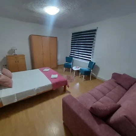 Kuca Na Dan Šid