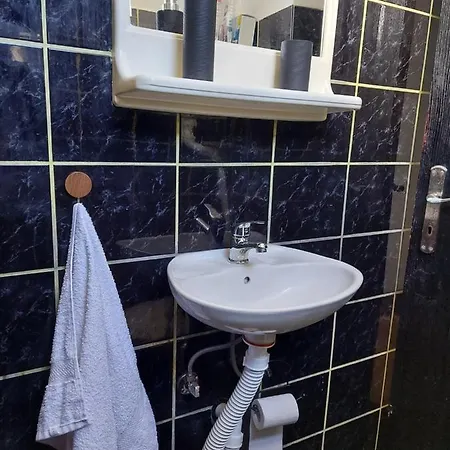 Kuca Na Dan *
