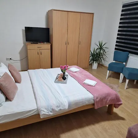Kuca Na Dan Apartamento